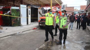 Kapolres Brebes Tinjau Lokasi dan Korban Kebakaran Ruko Rukun Jaya di Ketanggungan, Dua Orang Meninggal Dunia