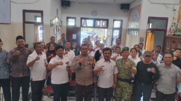 Polsek Tigapanah Hadiri Rapat Koordinasi Pemerintahan Dolat Rayat, Dorong Sinergi Lintas Sektor