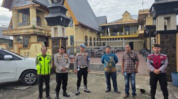 Ibadah Minggu Aman dan Lancar, Polres Karo Lakukan Pengawasan Pengamanan Gereja