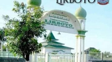 Lirboyo, “Pabrik” Pencetak Ulama yang Mengubah Indonesia