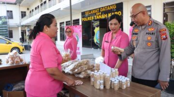 Sokong Ekonomi Kreatif, Ketua Bhayangkari Tanah Karo Pastikan Produk UMKM Anggota Siap Tembus Pasar Nasional