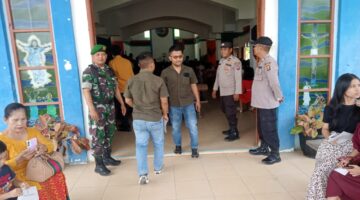 Laksanakan Pengamanan dan Pengaturan Lalu Lintas, TNI-Polri Pastikan Ibadah Kenaikan Yesus Kristus Berjalan Lancar di Gereja HKBP Parongil
