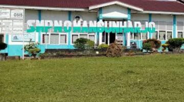 Orang Tua Siswa Keluhkan Dugaan Pungli Parkir di SMP O MANGUN HARJO, PLT Kepala Sekolah Bungkam Dan Seolah Tutup Mata.