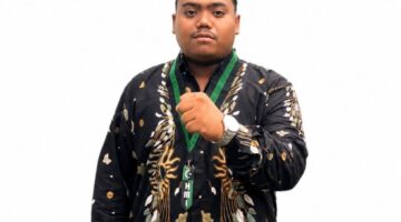 PERNYATAAN SIKAP Oleh Ketua Umum HMI Komisariat FAI UIR Mosi Tidak Percaya Kepada Bprm Dan WD lll