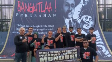 SUARA RAKYAT DI DEPAN GEDUNG RAKYAT: Aktivis TikTok dan Gentar Desak Presiden Prabowo Segera Bertindak!