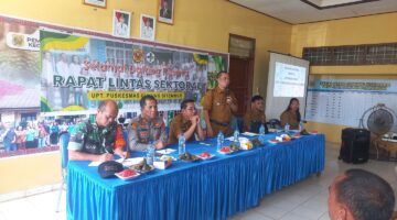 TNI Hadir di Tengah Program Kesehatan Warga, Danramil 04/TL Dukung Penuh UHC dan Imunisasi