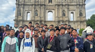 JIKA INDONESIA INGIN MAJU, BELAJARLAH DARI NEGARA YANG SUDAH MAJU, PESAN KIAI IMAM JAZULI MELEPAS 300 SANTRI KE CHINA