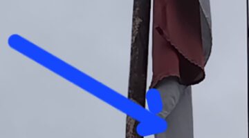 Miris! Bendera Usang dan Robek Dibiarkan Berkibar di Kantor Desa Kampung Yaman, Kaur Diduga Kambing Hitamkan Warga