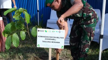 PTPN I Regional 1 dan Forkopimcam Tanjung Morawa Tanam 300 Pohon Peringati Hari Bumi dan HUT Deli Serdang ke-80