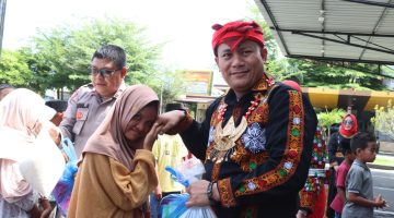 Senyum Anak Yatim Menghiasi Jumat Berkah, Kapolres Aceh Tenggara Salurkan Bantuan Penuh Kasih