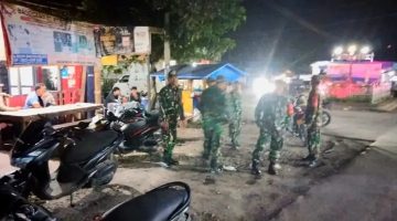 Menyisir Kedai Kopi Hingga Objek Vital, Babinsa Koramil 05/PY Pastikan Tiganderket Aman dan Kondusif