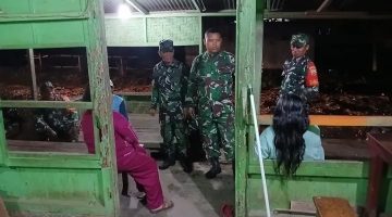 Tingkatkan Kamtibmas dan Kewaspadaan Bencana, Babinsa Koramil 07/JH Patroli Humanis di Kecamatan Juhar