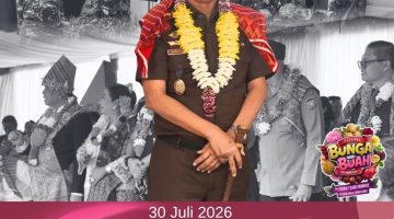 Dukung Sektor Pariwisata dan Ekonomi Daerah, Kajari Karo Hadiri Pembukaan Festival Bunga dan Buah 2026