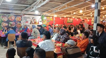 Nobar yang di Gelar Kodim 0210/TU, Pancarkan Kegembiraan di Wajah Warga Yang Nonton