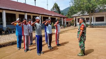 Tak Sekadar Baris-Berbaris, Babinsa Bentuk Mental 11 Calon Paskibra Lae Parira Jelang HUT RI