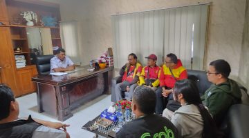 Polres Karo Jalin Silaturahmi Dengan Komunitas Grab dan Goseh, Perkuat Sinergi Jaga Kamtibmas Jelang HUT RI ke-81