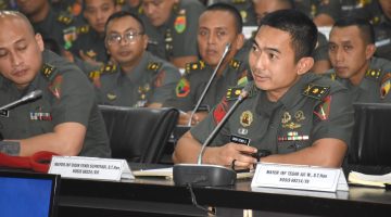Jenderal (Purn) Dudung Beri Kuliah Umum di Seskoad,Ungkap Dukung Program Strategis Presiden