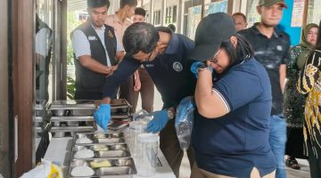Tim Labfor Dari Polda Sumut Terjun Langsung Menyelidiki SPPG Pasca Siswa Keracunan di SMA Negeri Berastagi