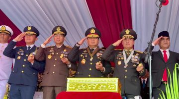 3. Pangdam XIX/Tuanku Tambusai Hadir di Upacara HUT Ke-81 RI, Momen Khidmat Pecah di Jantung Pekanbaru