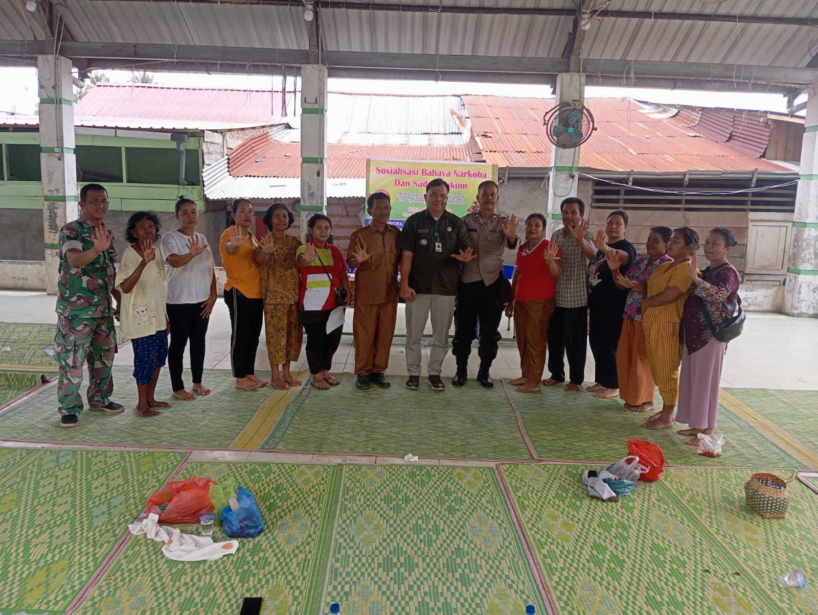 Polsek Laubaleng Hadiri Sosialisasi Bahaya Narkoba dan Sadar Hukum di Desa Lingga Muda