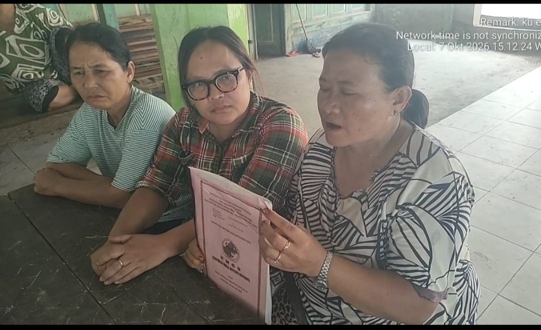 Anggota dan Pengurus KSU Mega Gotong Royong Paya Rentan Desa Kem Kem, Kabupaten Karo, Minta Uang Mereka di Kembalikan