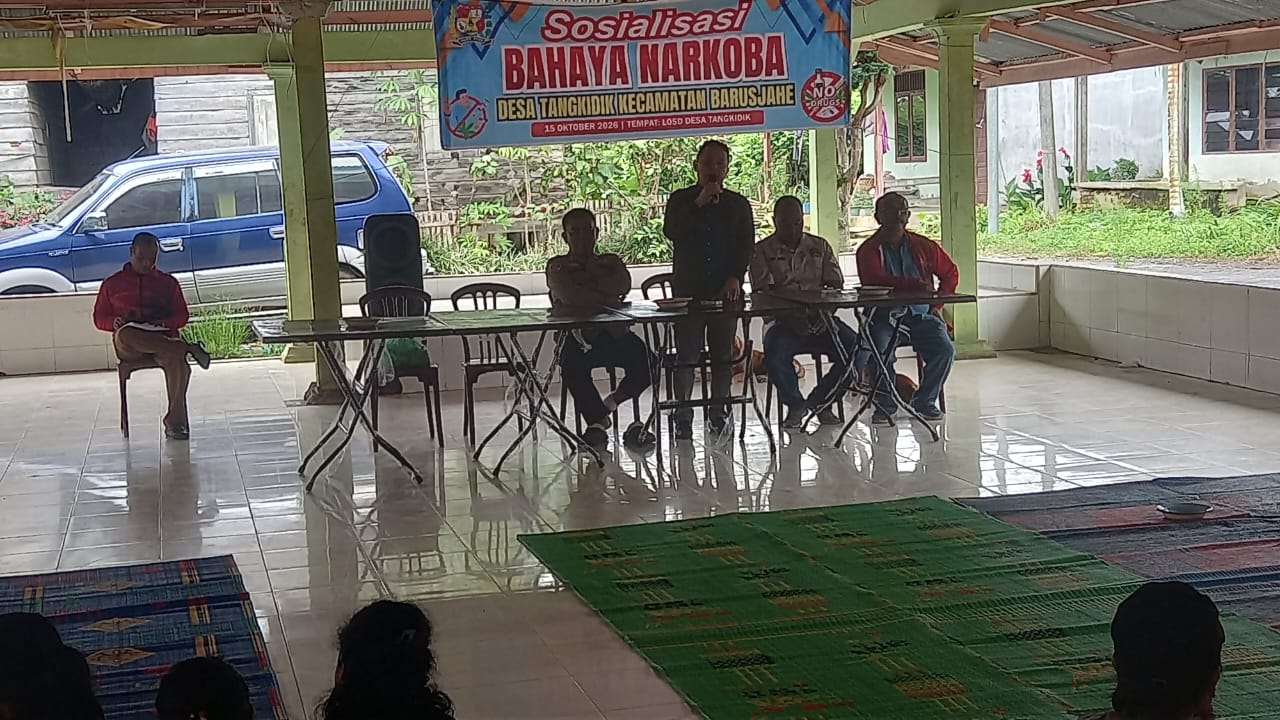 Polsek Barusjahe Sosialisasikan Bahaya Narkoba Kepada Masyarakat Desa Tangkidik