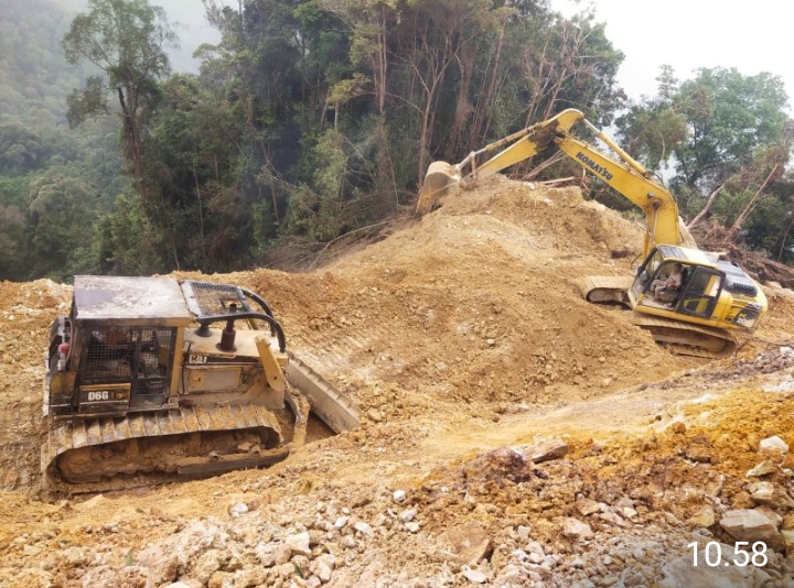 Dari Desa Untuk Negeri, Satgas TMMD Kodim 0206/Dairi Berjuang Membuka Akses Sibongkaras